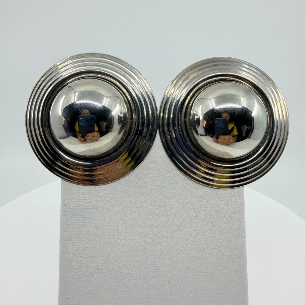 Vintage 80s Silver Ribbed UFO Dome Clip-On Earrings Retro Statement